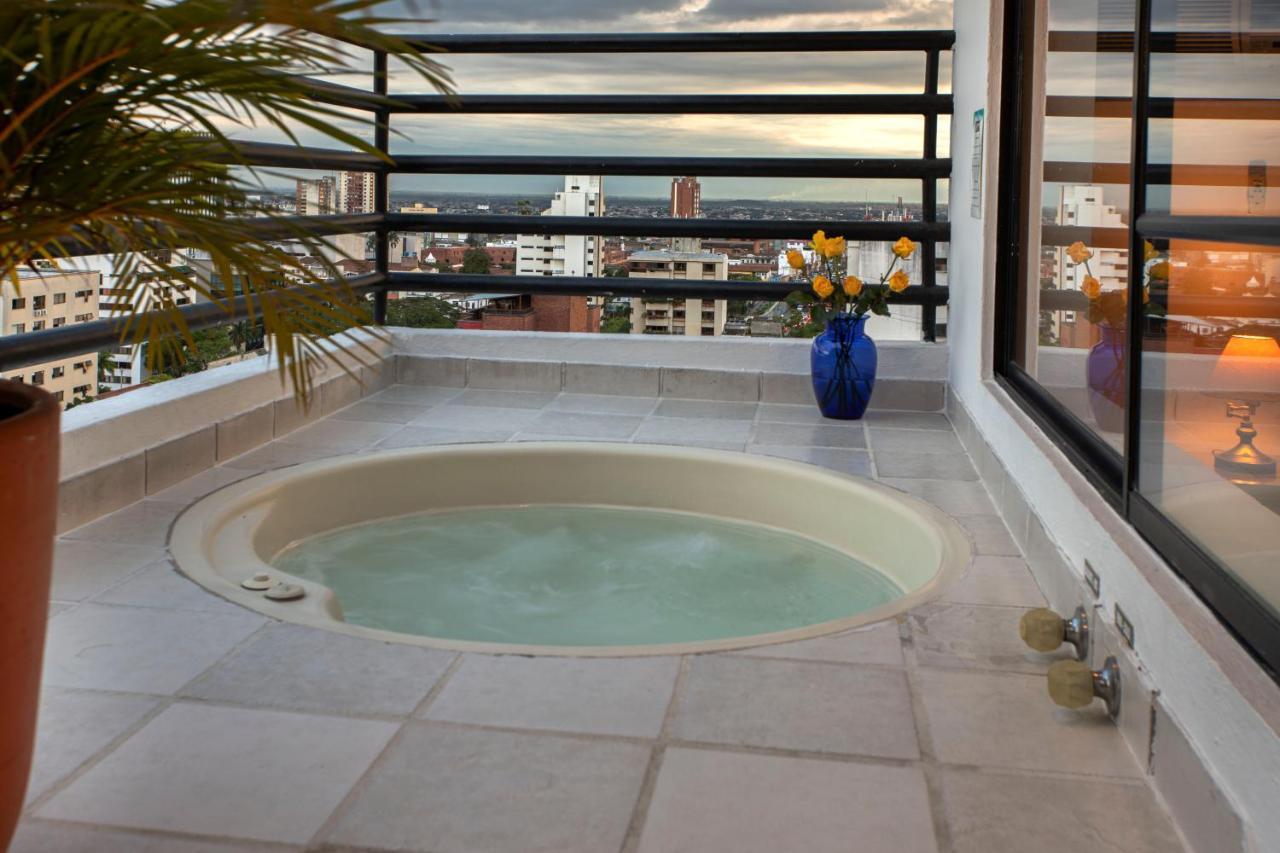 Aparthotel Castellon De Juanambu Cali Zewnętrze zdjęcie