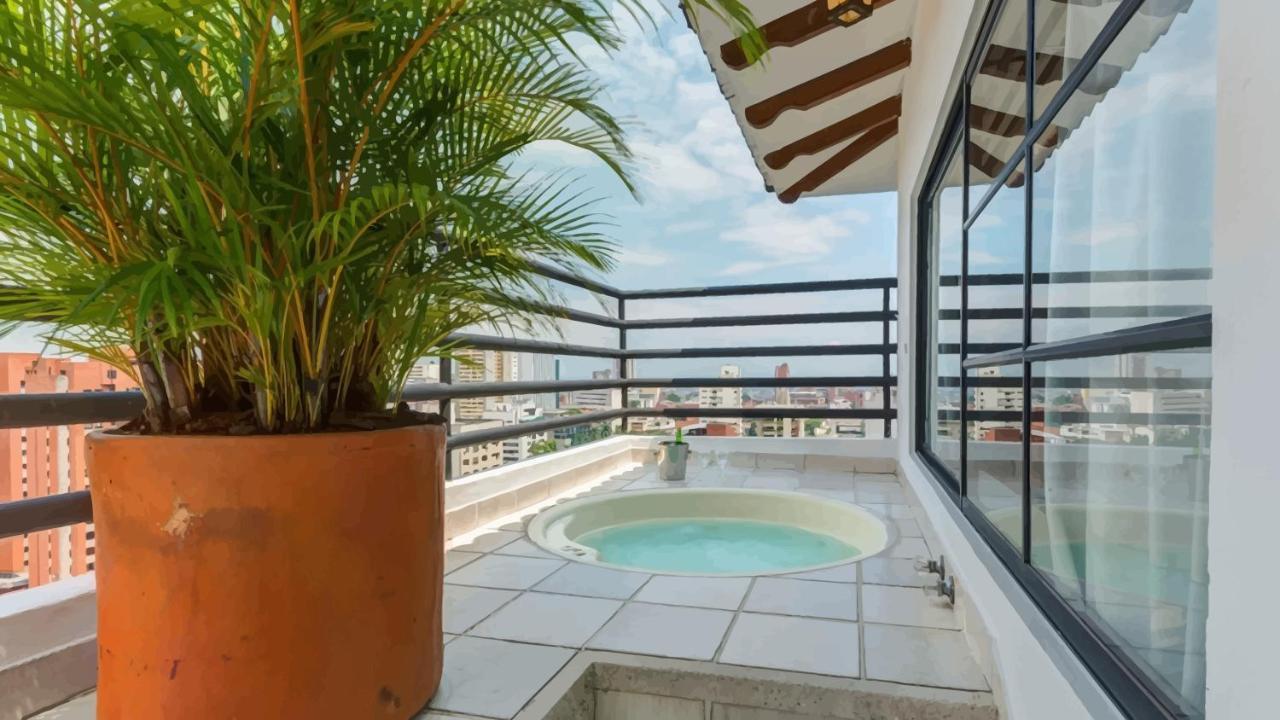 Aparthotel Castellon De Juanambu Cali Zewnętrze zdjęcie