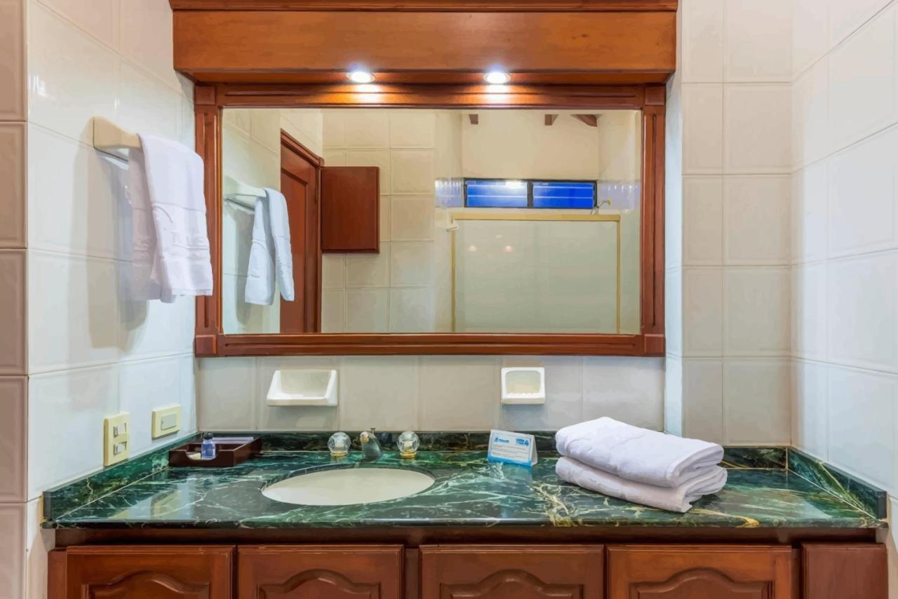 Aparthotel Castellon De Juanambu Cali Zewnętrze zdjęcie